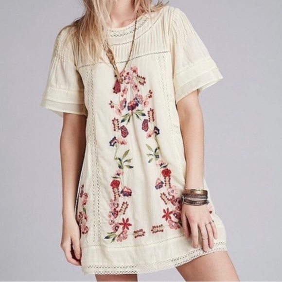 Free People Dresses & Skirts - Free People {Perfectly Victorian Dress}